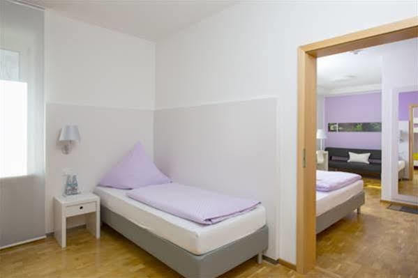 Hotel Am Alten Park Augsburg Exterior photo